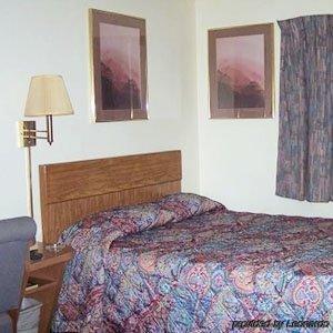 Economy Inn Cadillac Habitación foto