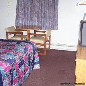 Economy Inn Cadillac Habitación foto